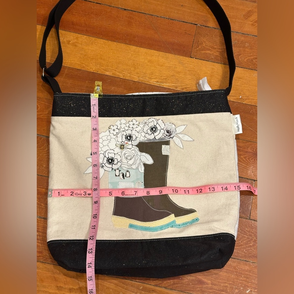 Cute winter flower and boot patchwork design on a canvas tote bag by HollyHock - Picture 6 of 6